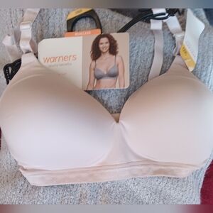 Warner's Blissful Benefits Wireless Bra - Soft Cream